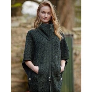 NWT Aran Crafts Funnel Batwing Jacket w/ Celtic Knot Zipper Pull Size M/L Green